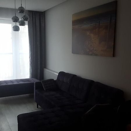 Apartament Skarbowa 2 & Parking Лешно Екстериор снимка