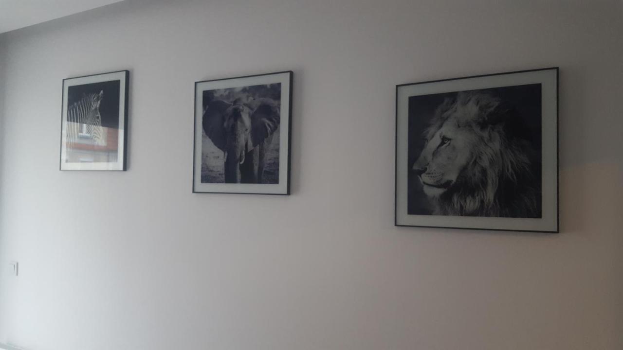 Apartament Skarbowa 2 & Parking Лешно Екстериор снимка